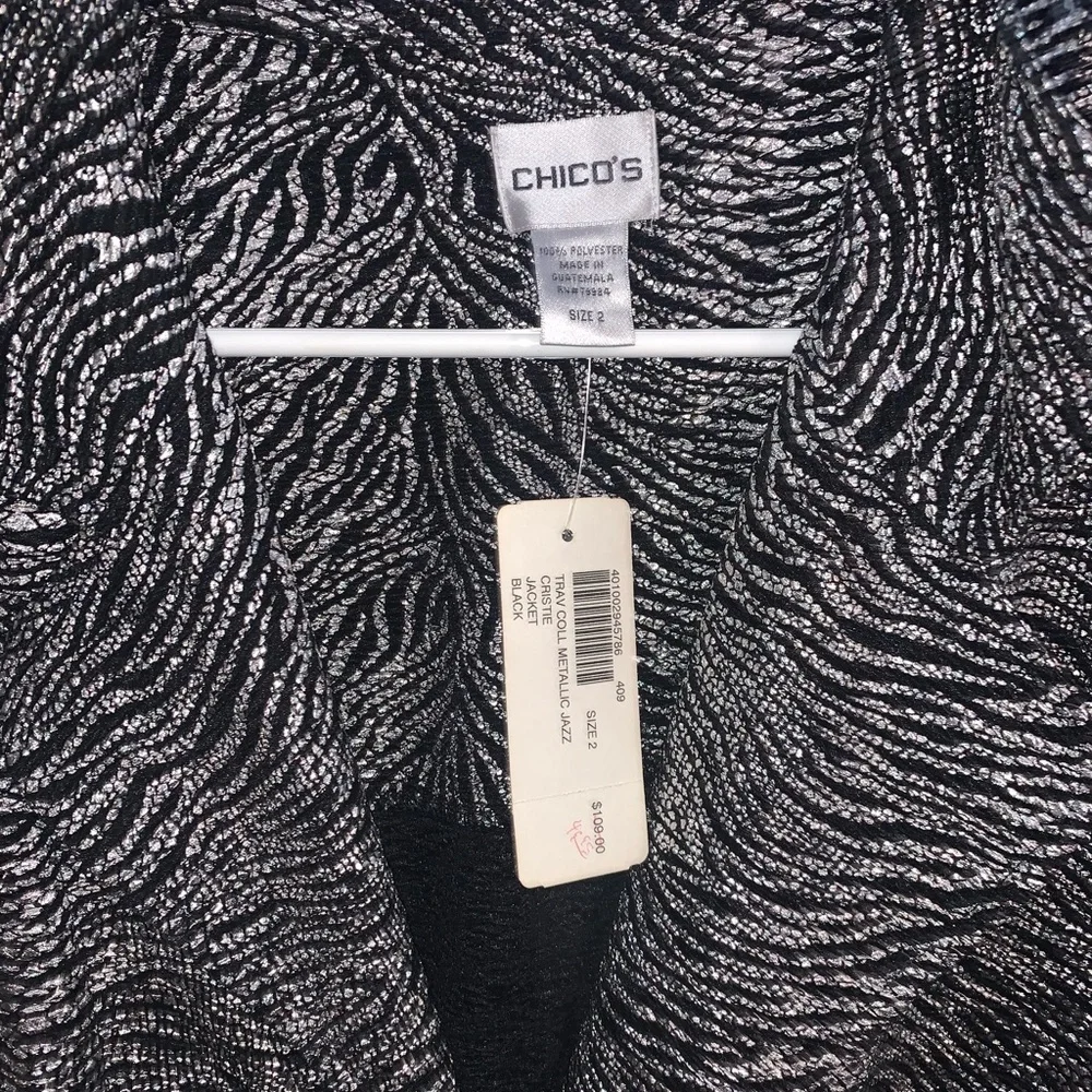 Chicos jacket size 2 - Picture 3 of 8